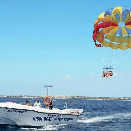 Ayia Napa Apartment Apartamento *